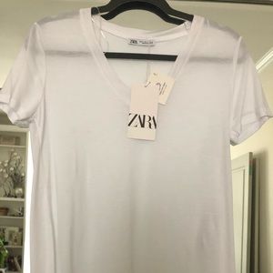 2 V neck T-shirts, Zara & Ralph Lauren